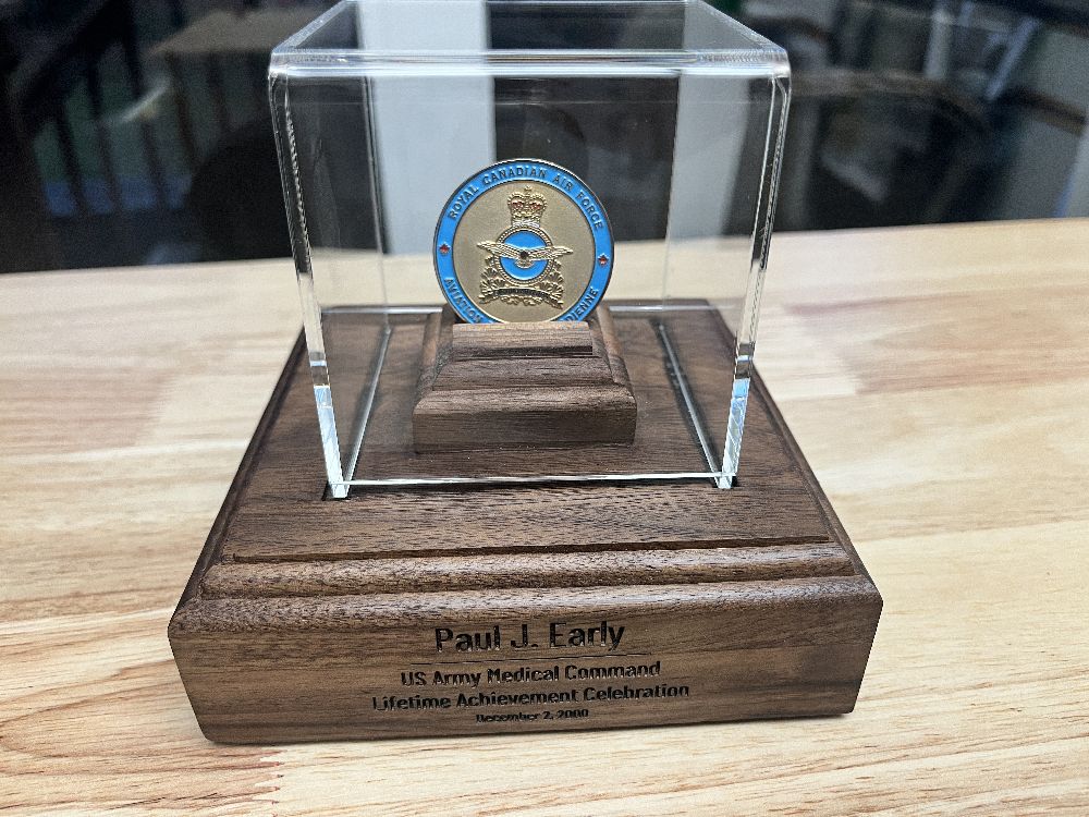 Coin Holder Walnut